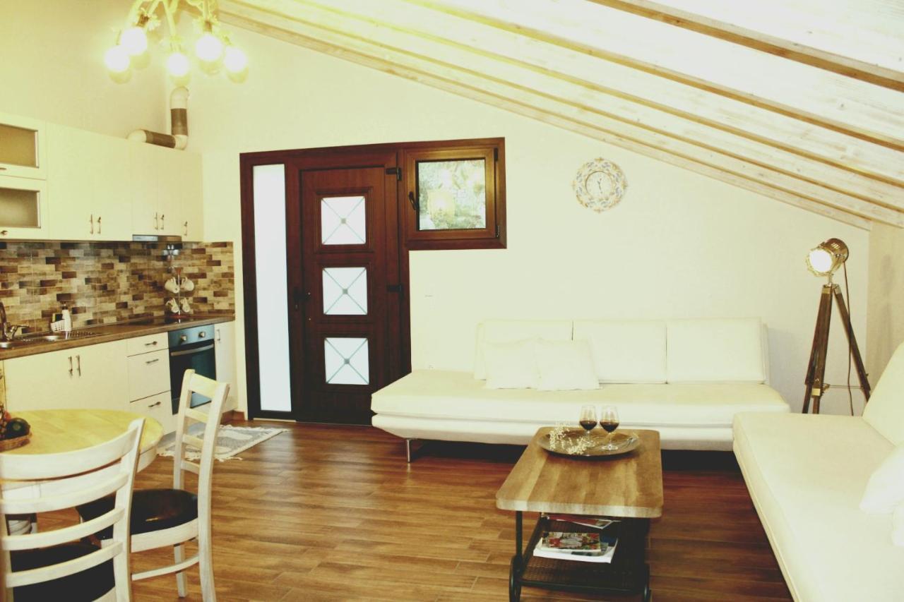 Alegria Apartments Gaios Extérieur photo